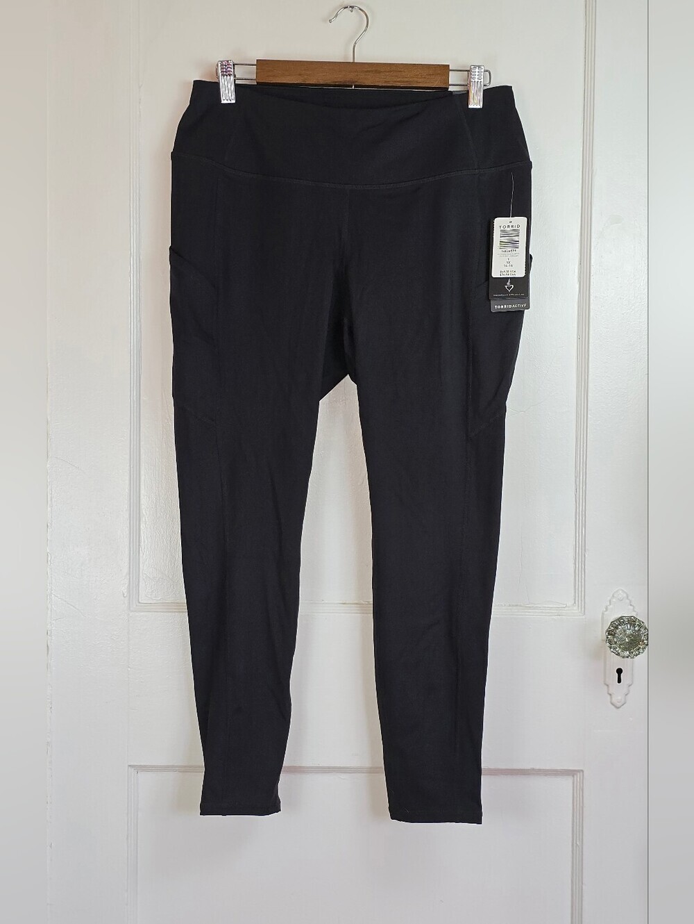 Torrid Active Black High Rise Leggings with Pockets NEW with Tags 1X